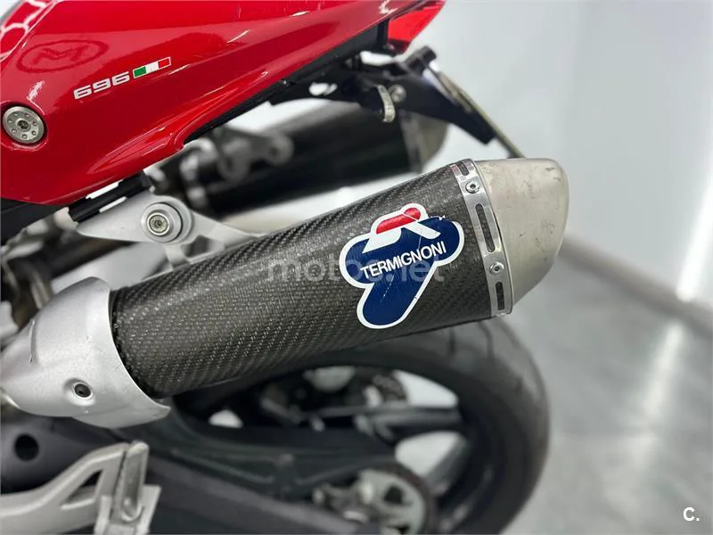Ducati Monster 696 – Vista 14