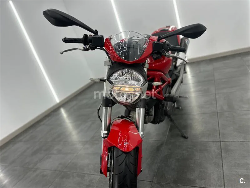 Ducati Monster 696 – Vista 20