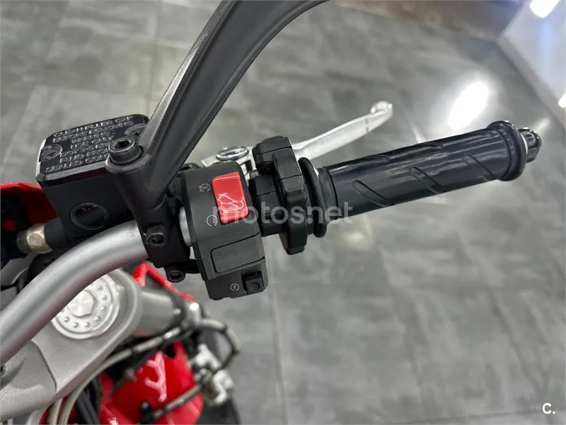 Ducati Monster 696 – Vista 6