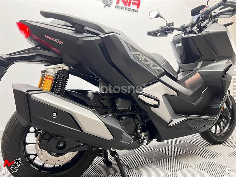 Honda ADV 350 – Vista 5