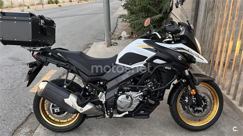 Suzuki V-Strom 650 XT – Vista 4
