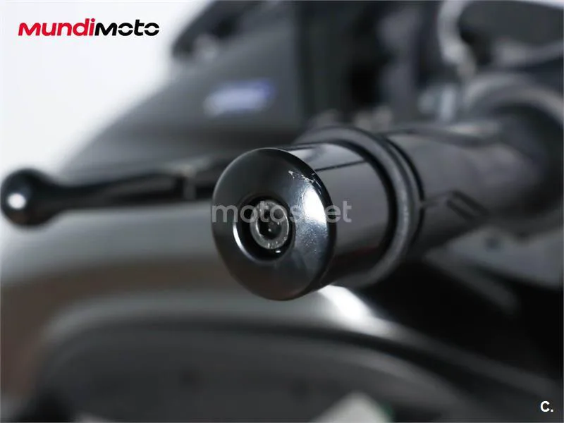 Yamaha Tricity – Vista 23