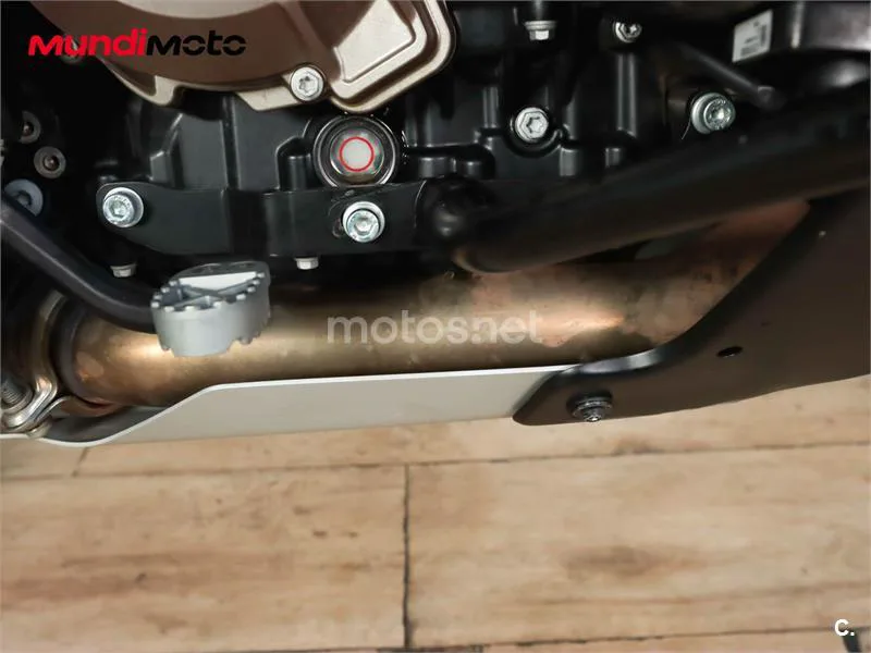 Husqvarna Norden 901 – Vista 16