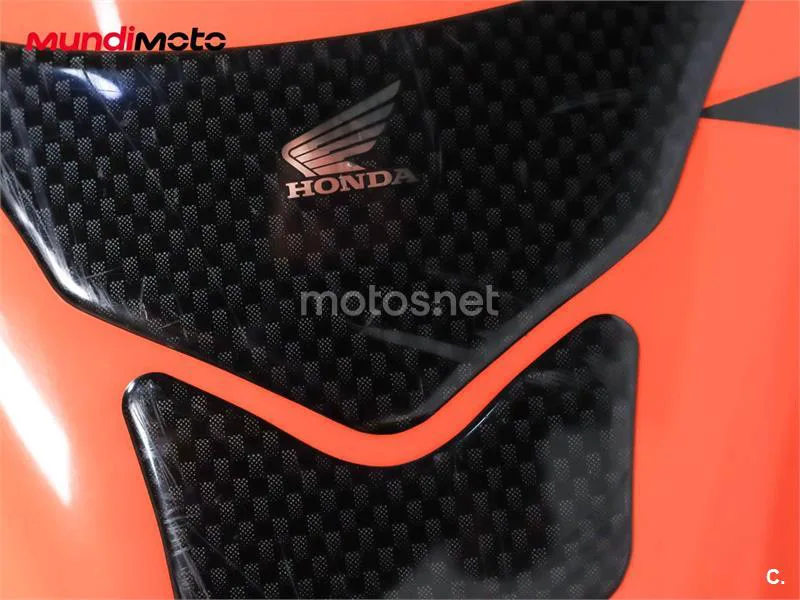 Honda CBR 1000 RR Fireblade – Vista 17