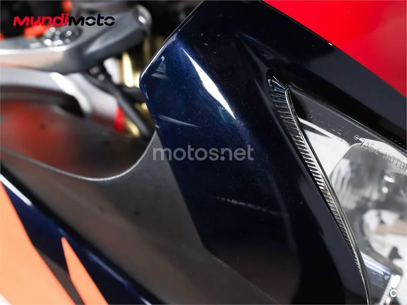 Honda CBR 1000 RR Fireblade – Vista 23