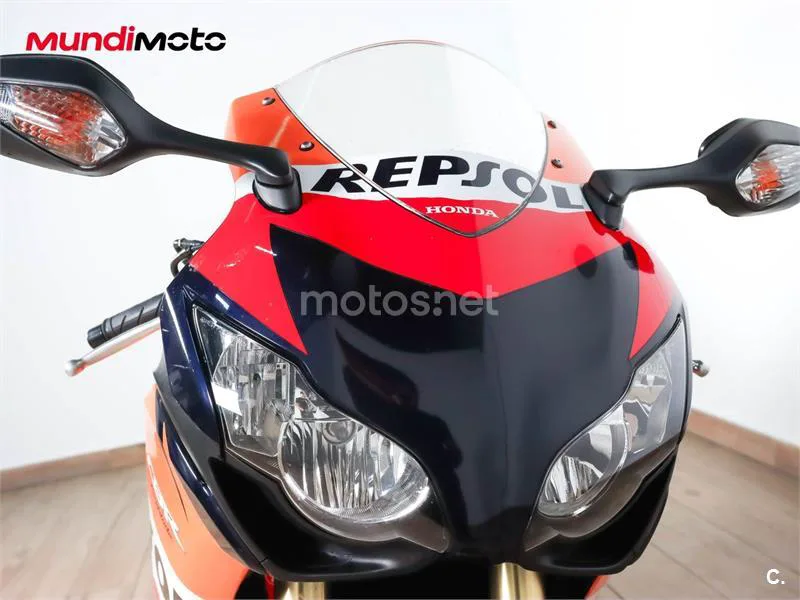 Honda CBR 1000 RR Fireblade – Vista 5