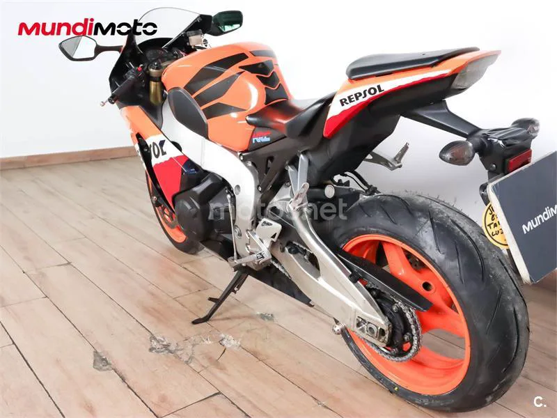 Honda CBR 1000 RR Fireblade – Vista 8