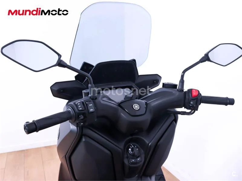 Yamaha XMAX 125 – Vista 11