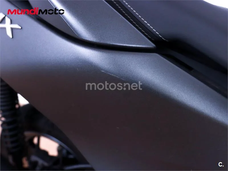Yamaha XMAX 125 – Vista 17