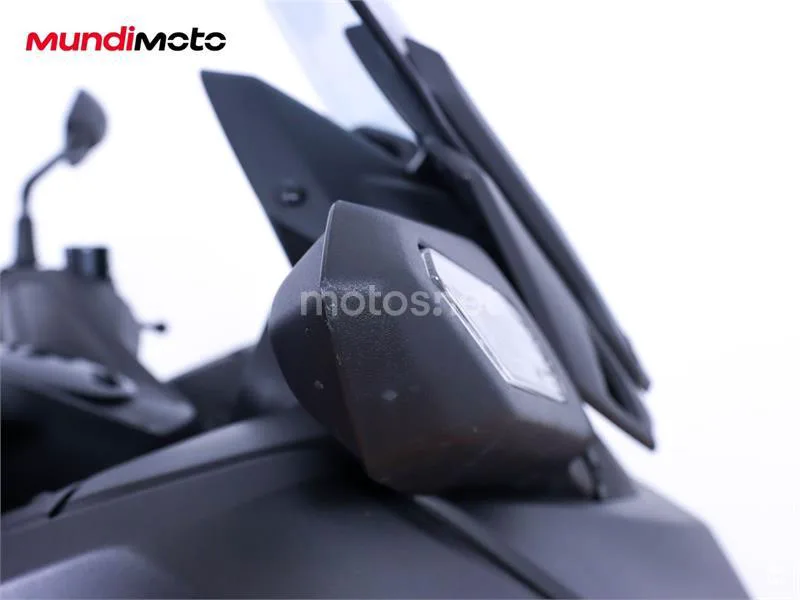 Yamaha XMAX 125 – Vista 22