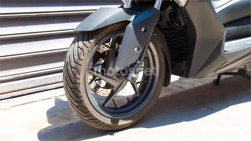 Yamaha XMAX 125 – Vista 13