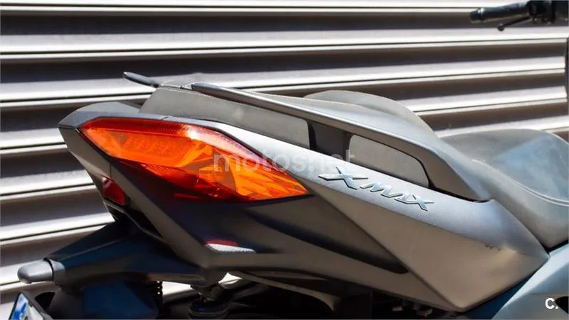 Yamaha XMAX 125 – Vista 7