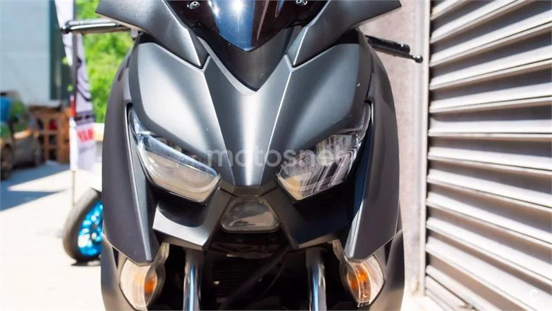Yamaha XMAX 125 – Vista 8