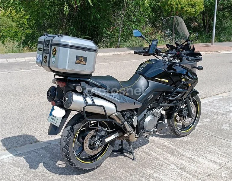 Suzuki V-Strom 1000 – Vista 4