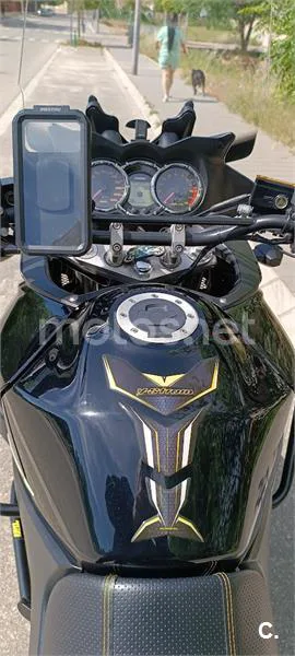Suzuki V-Strom 1000 – Vista 7