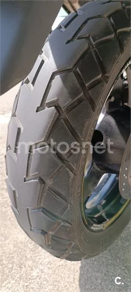 Suzuki V-Strom 1000 – Vista 9