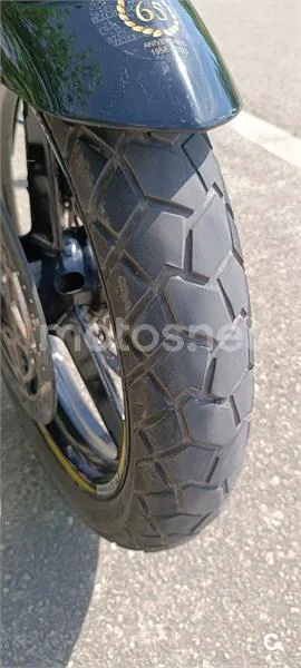 Suzuki V-Strom 1000 – Vista 10