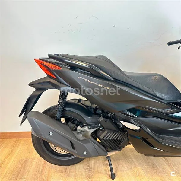 Honda Forza 125 – Vista 6
