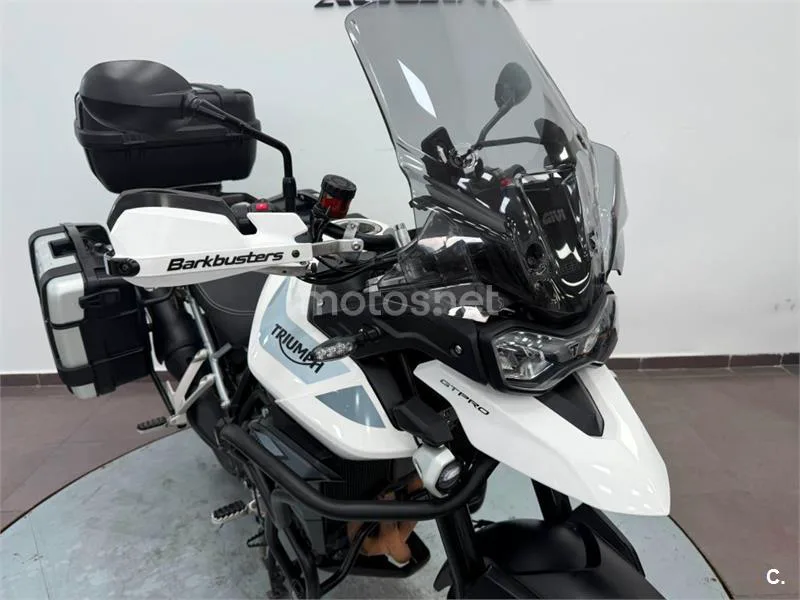 Triumph Tiger 900 – Vista 21