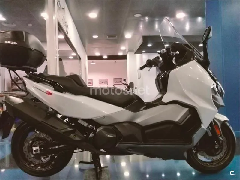 SYM Maxsym TL 500 – Vista 18