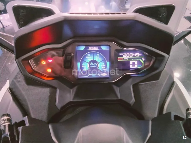 SYM Maxsym TL 500 – Vista 9