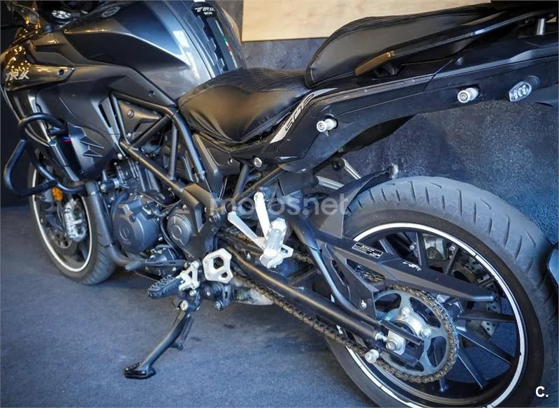 Benelli TRK 502 – Vista 12