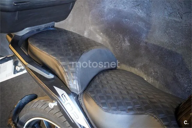 Benelli TRK 502 – Vista 7