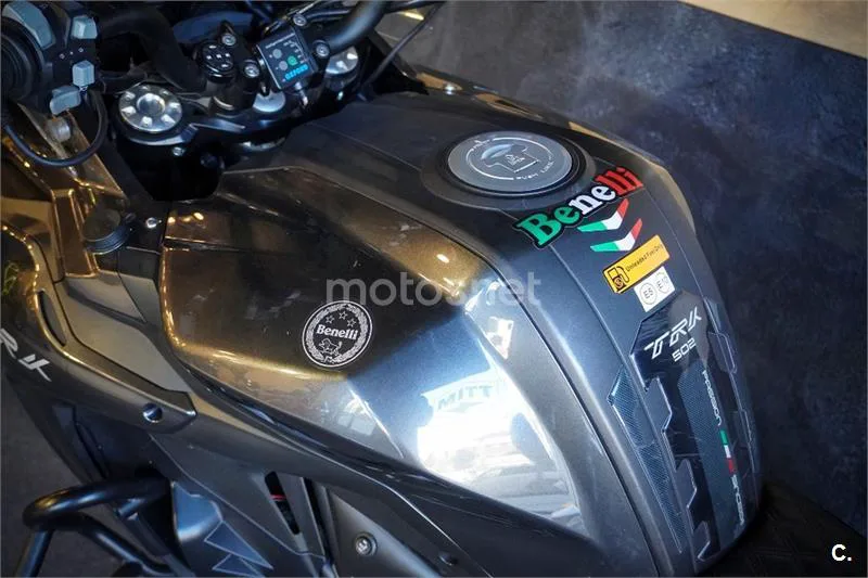 Benelli TRK 502 – Vista 9