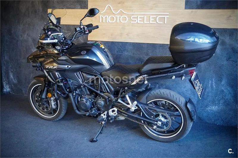 Benelli TRK 502 – Vista 10