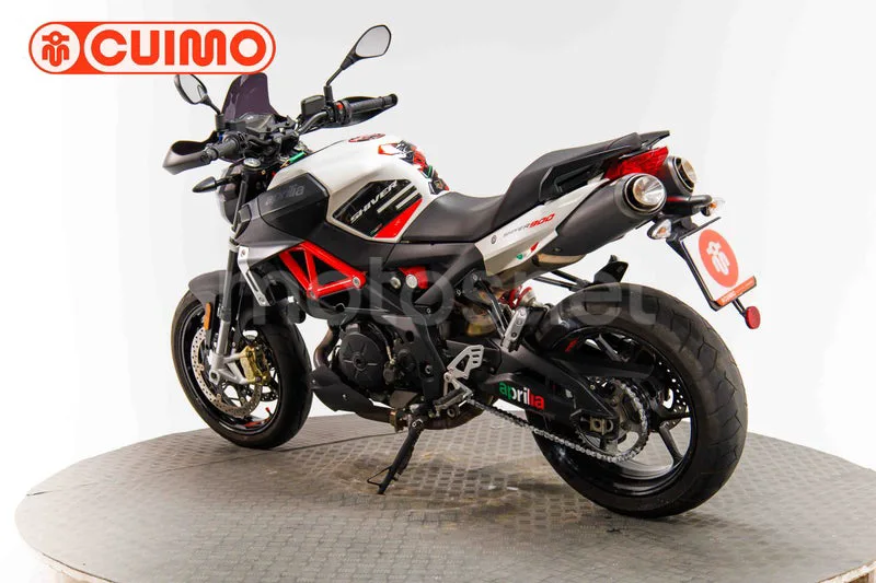 Aprilia Shiver 900 – Vista 11