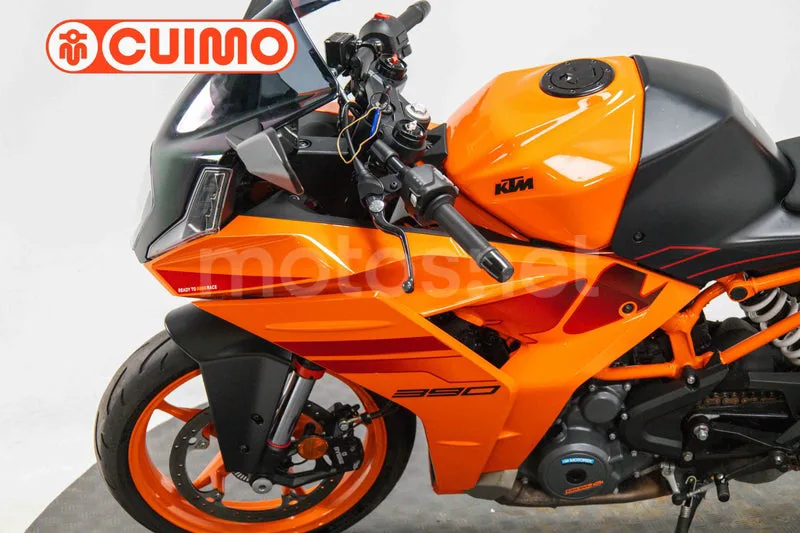 KTM RC – Vista 33