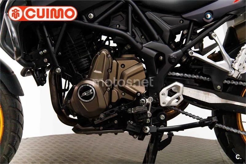 QJ Motor SRT 700 X – Vista 20