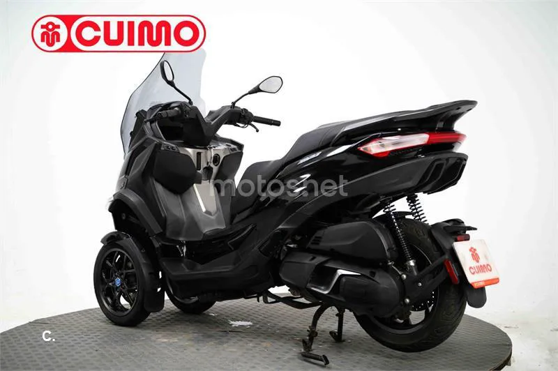 Piaggio MP3 400 – Vista 6