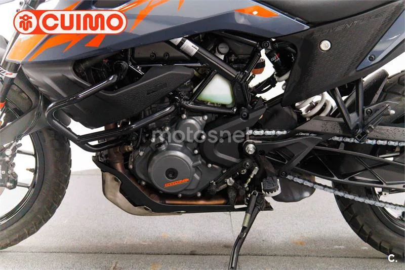 KTM 390 – Vista 19
