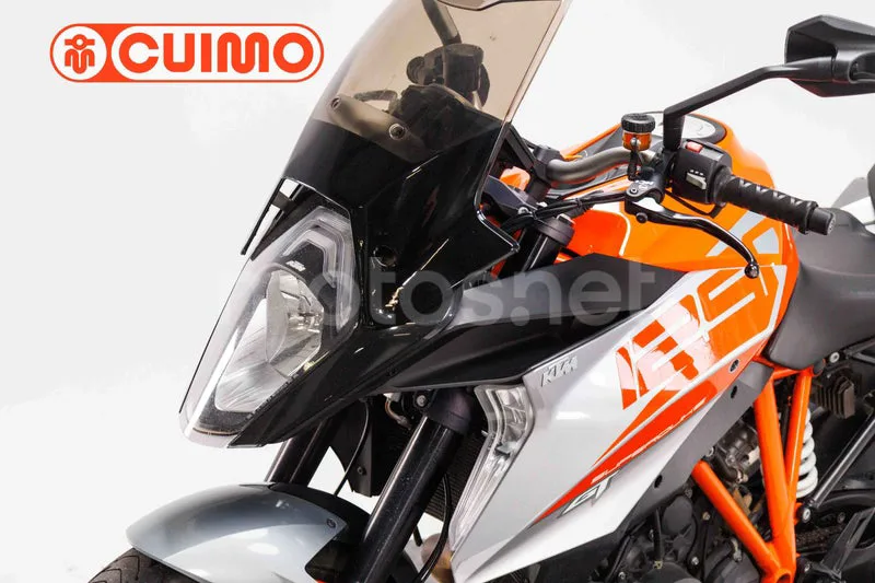 KTM 1290 Super Duke GT – Vista 28