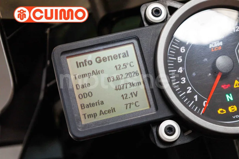 KTM 1290 Super Duke GT – Vista 34