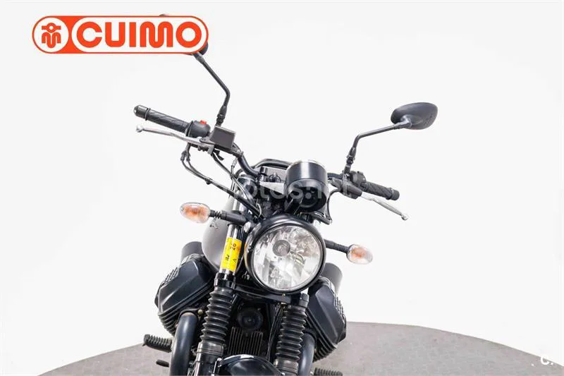 Moto Guzzi V7 III – Vista 21