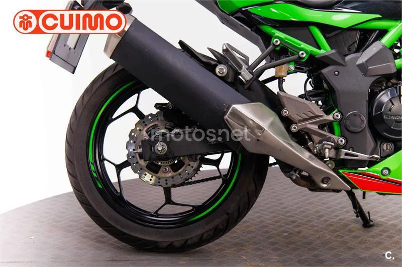 Kawasaki Ninja 125 – Vista 14