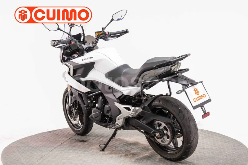 CFMOTO 700MT - Vista 27