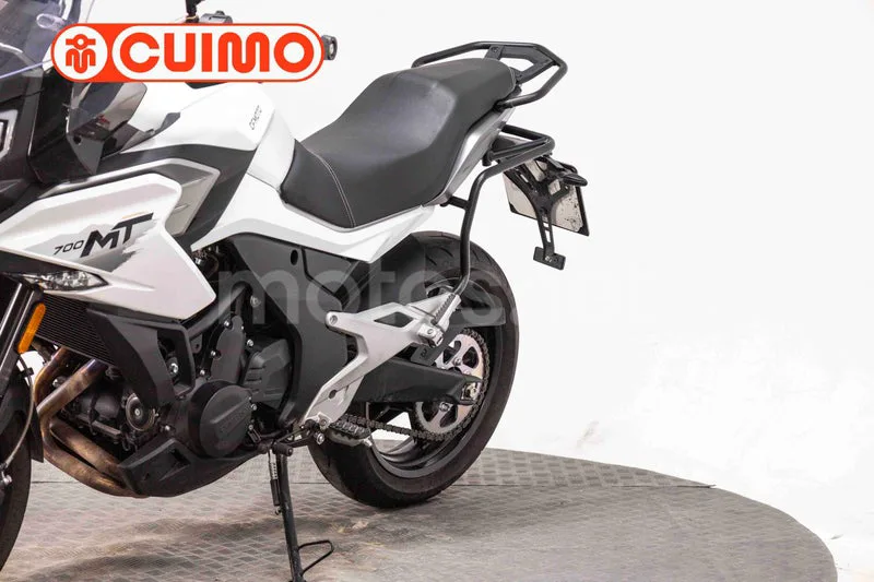 CFMOTO 700MT - Vista 43
