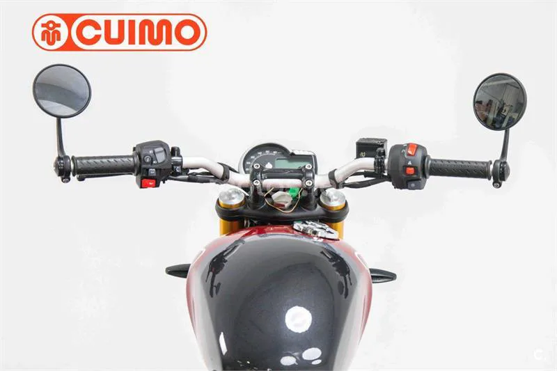 Triumph Speed 400 – Vista 12