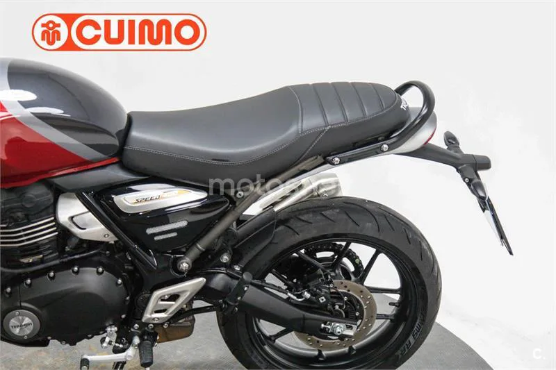 Triumph Speed 400 – Vista 16