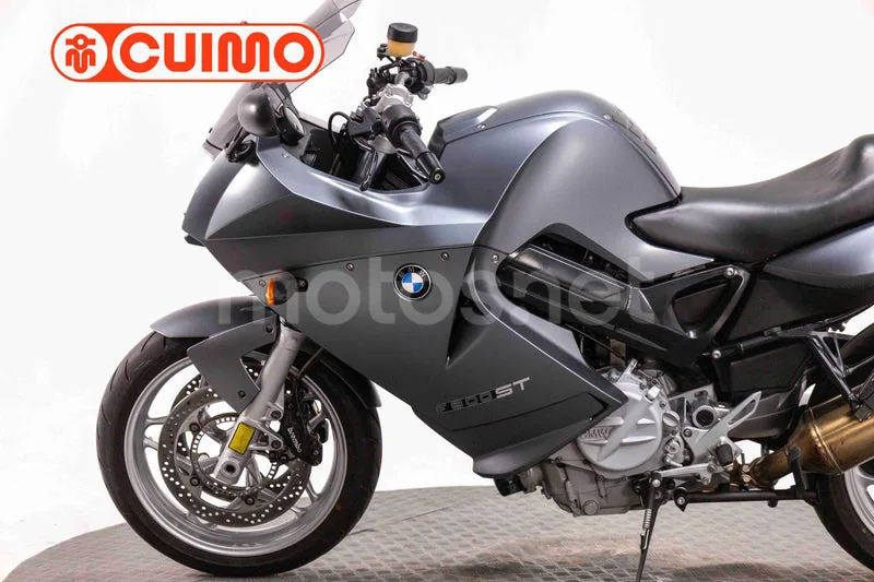 BMW F 800 ST – Vista 16