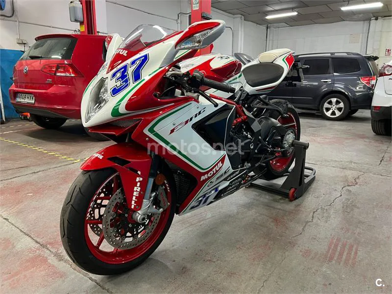 MV Agusta F3 800 – Vista 3
