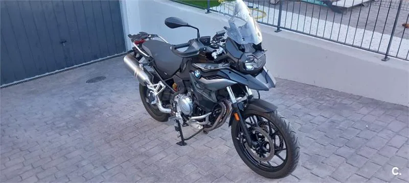 BMW F 750 – Vista 3