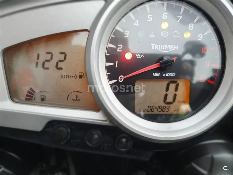 Triumph Tiger 1050 – Vista 6