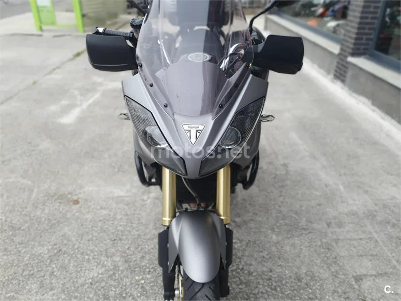Triumph Tiger 1050 – Vista 7