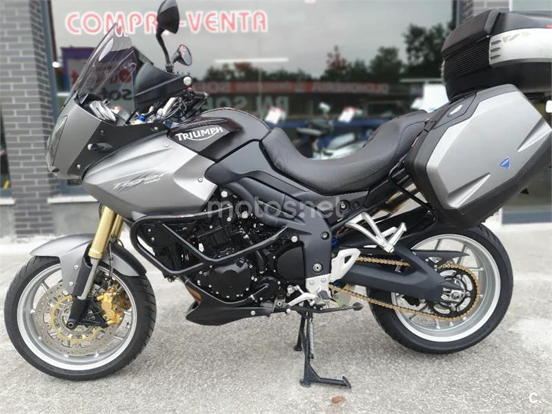 Triumph Tiger 1050 – Vista 8