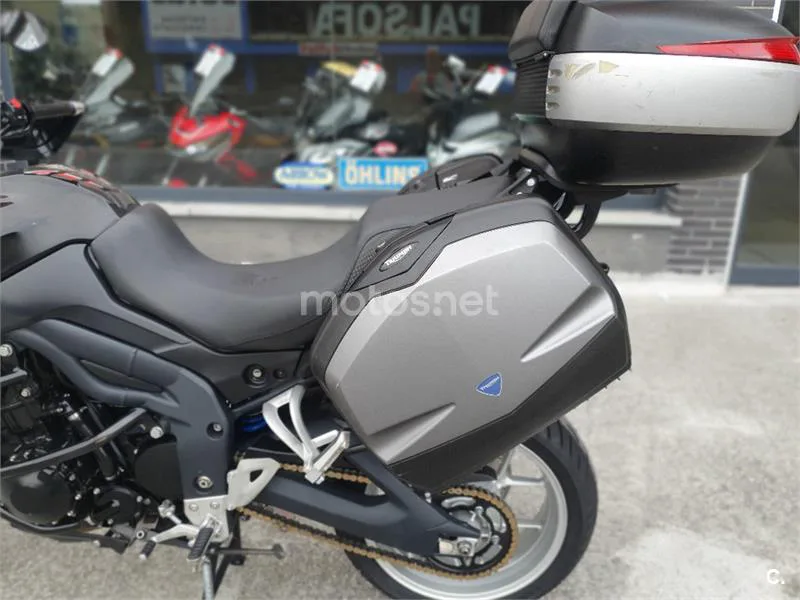 Triumph Tiger 1050 – Vista 10