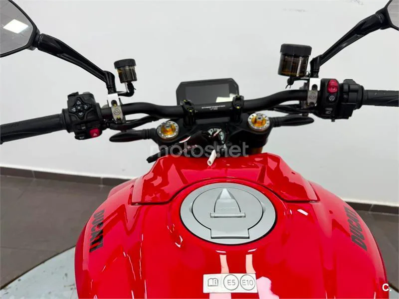 Ducati Streetfighter V2 – Vista 11